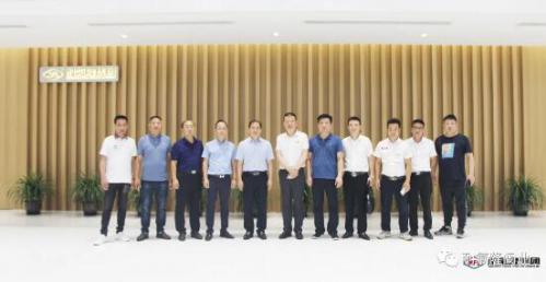 河南省郟縣宋書記一行來訪溫州并參觀考察耐氟隆閥業(yè)