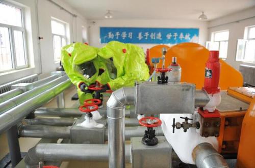 大慶榆樹林油田是國(guó)內(nèi)為數(shù)不多的采用二氧化碳驅(qū)油開發(fā)技術(shù)的油田。