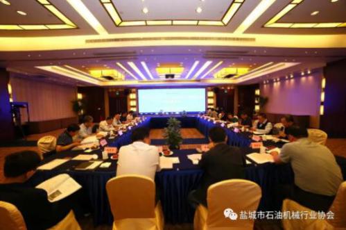 江蘇明通福路流體控制設(shè)備有限公司國(guó)內(nèi)首臺(tái)套60英寸大口徑固定球閥產(chǎn)品鑒定會(huì)取得圓滿成功