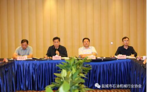 江蘇明通福路流體控制設(shè)備有限公司國(guó)內(nèi)首臺(tái)套60英寸大口徑固定球閥產(chǎn)品鑒定會(huì)取得圓滿成功