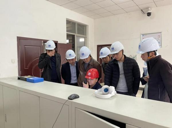 云南省滇中引水工程項目領(lǐng)導(dǎo)一行蒞臨凱利特泵業(yè)考察
