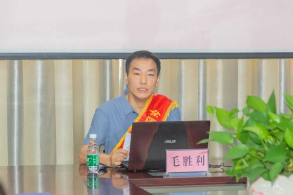榜樣的力量！“大國(guó)工匠”毛勝利來江南泵閥宣講