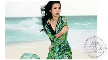 鐵打的周星馳，流水的“星女郎”，Tahari帶你找尋“三代星女郎” 